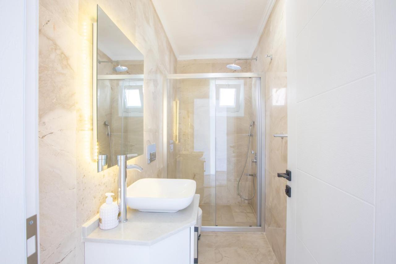 Villa Tugra Kaş Exteriör bild
